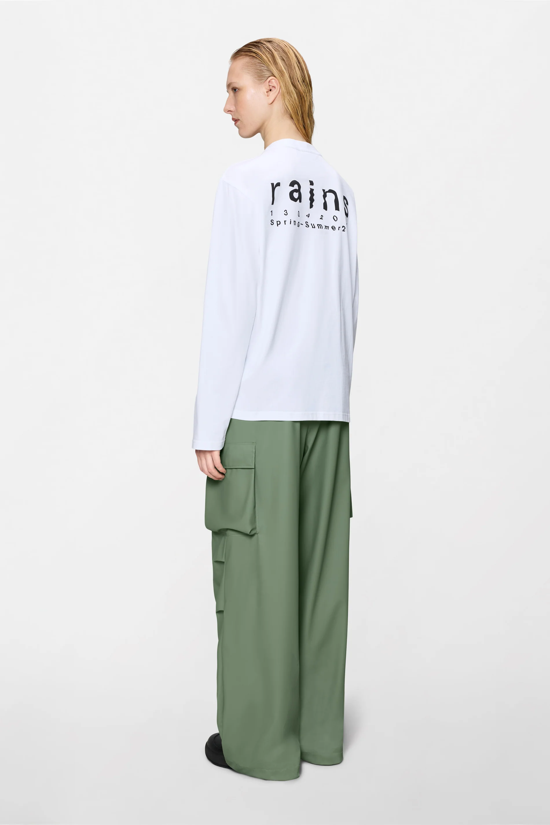 Classic Long Sleeve T-Shirt - Image 15