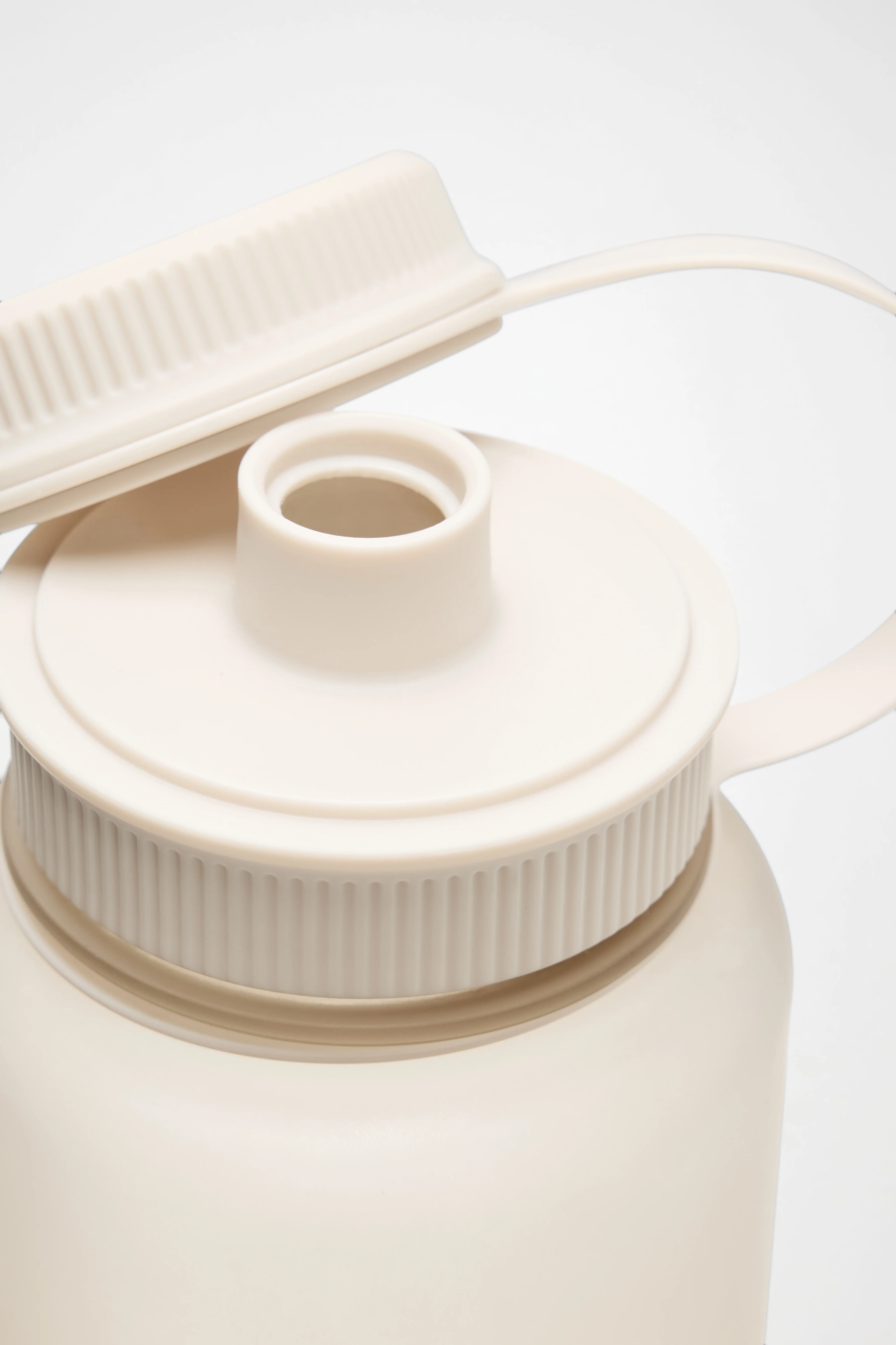 Water Bottle 900ml - Image 6